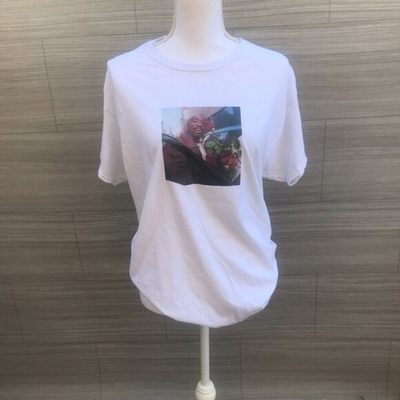 tupac graphic tee (women’s) - Picture 1 of 8